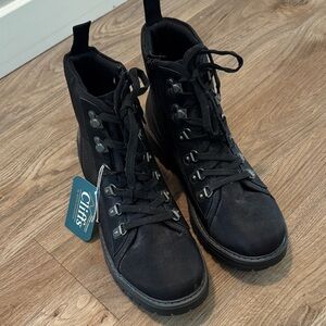 Cliffs by WHITE MOUNTAIN Black Women's Lace-Up Boots
